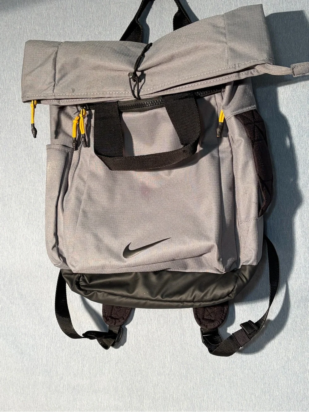 Nike Sport Golf / Vapor Energy 2.0 Roll-Top Backpack Gray & Black